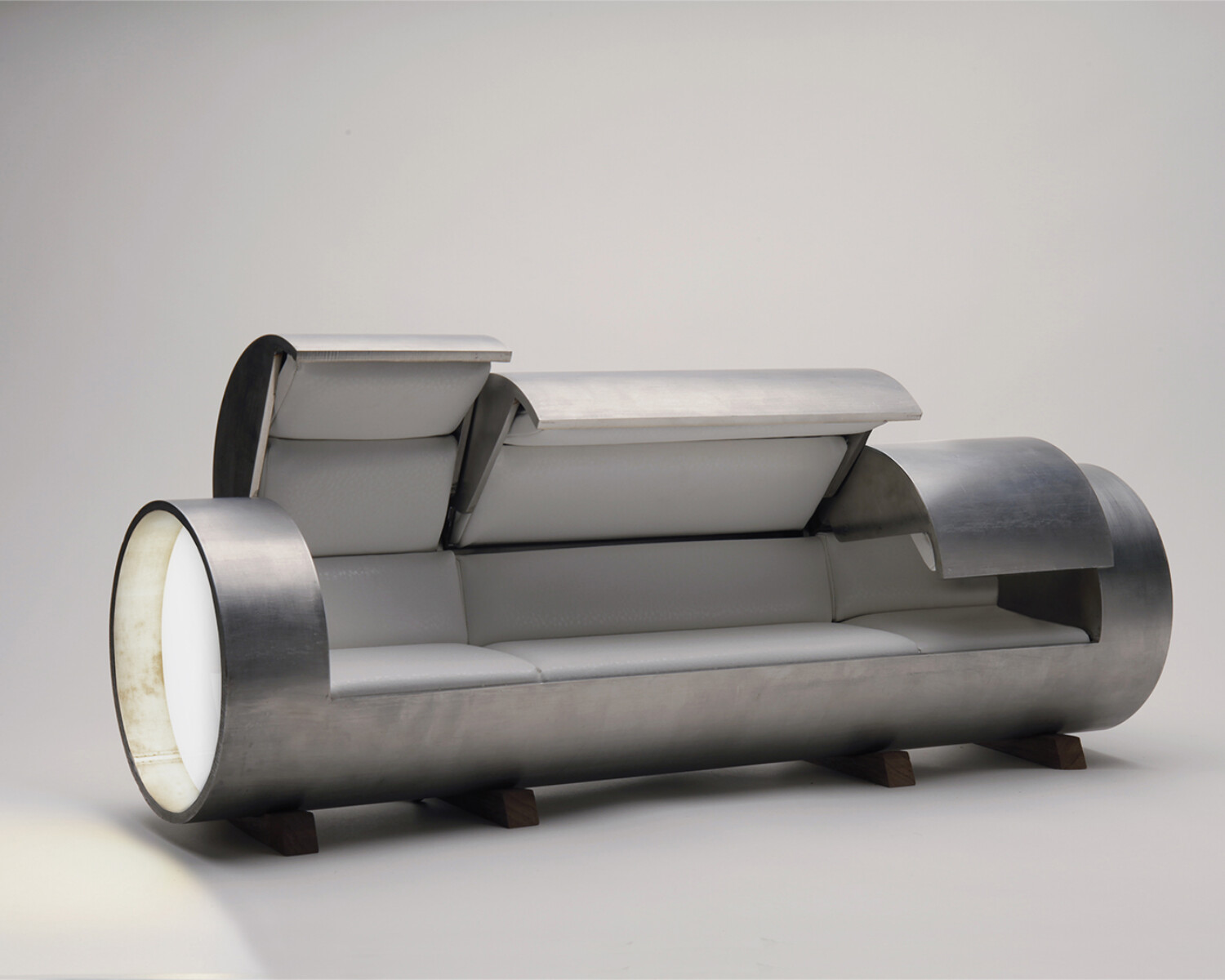 cloce sofa stainless masterpiece stell 14 ft semi open. Carlo Sampietro